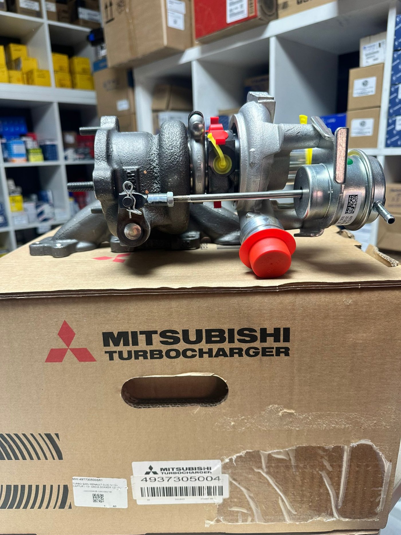 4937305005 TURBO MHI  NISSAN QASHQAI  1.2 TCE 2014- 