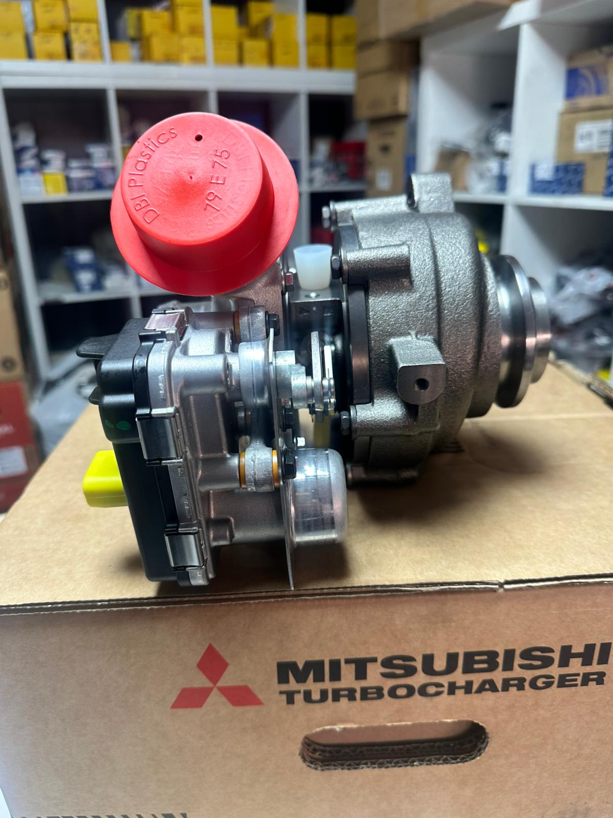 4947701214  4947701213 49477003203 LAND ROVER RANGE ROVER EVOQUE TURBO